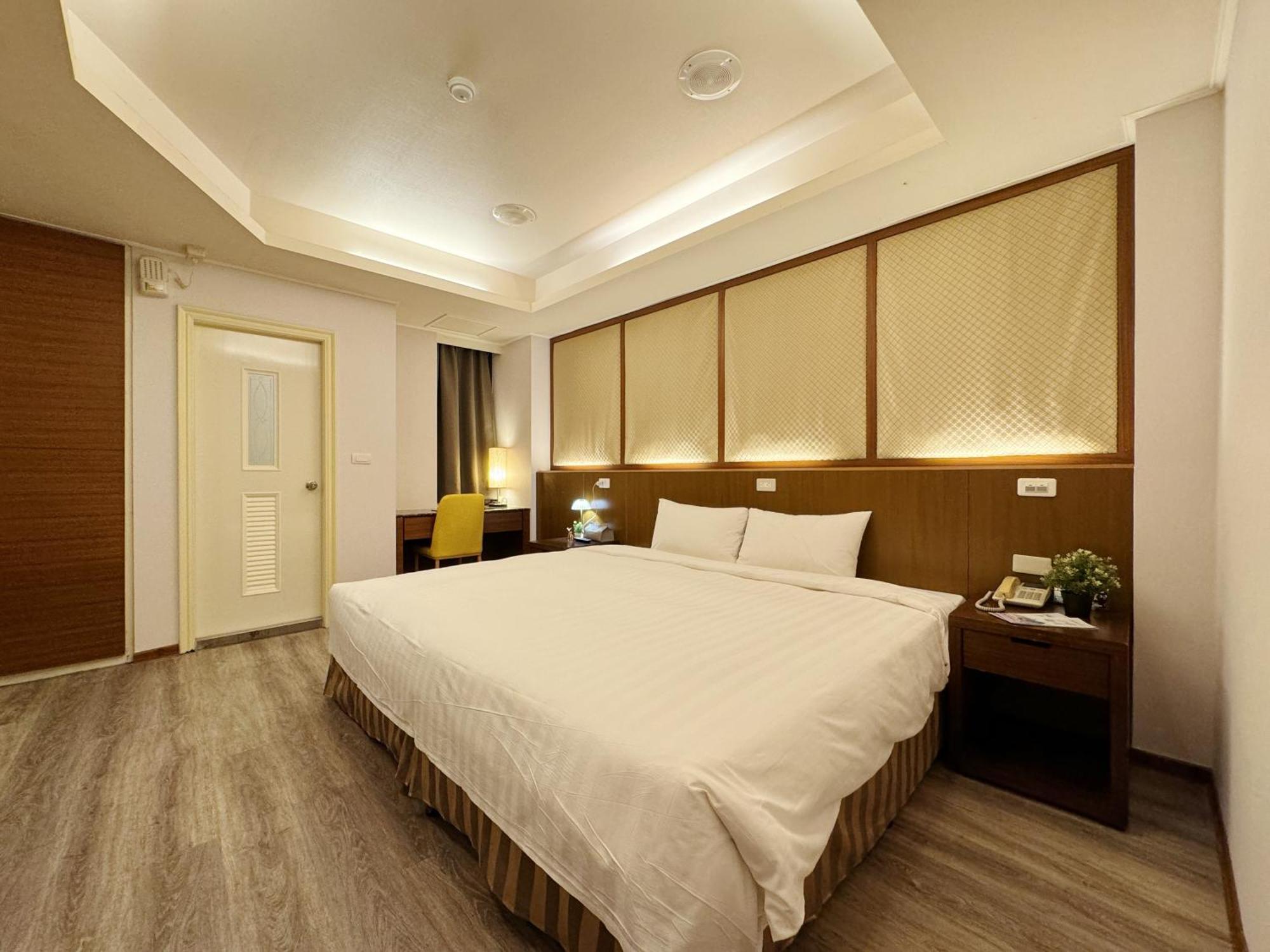 Finders Hotel Hualien Station Camera foto