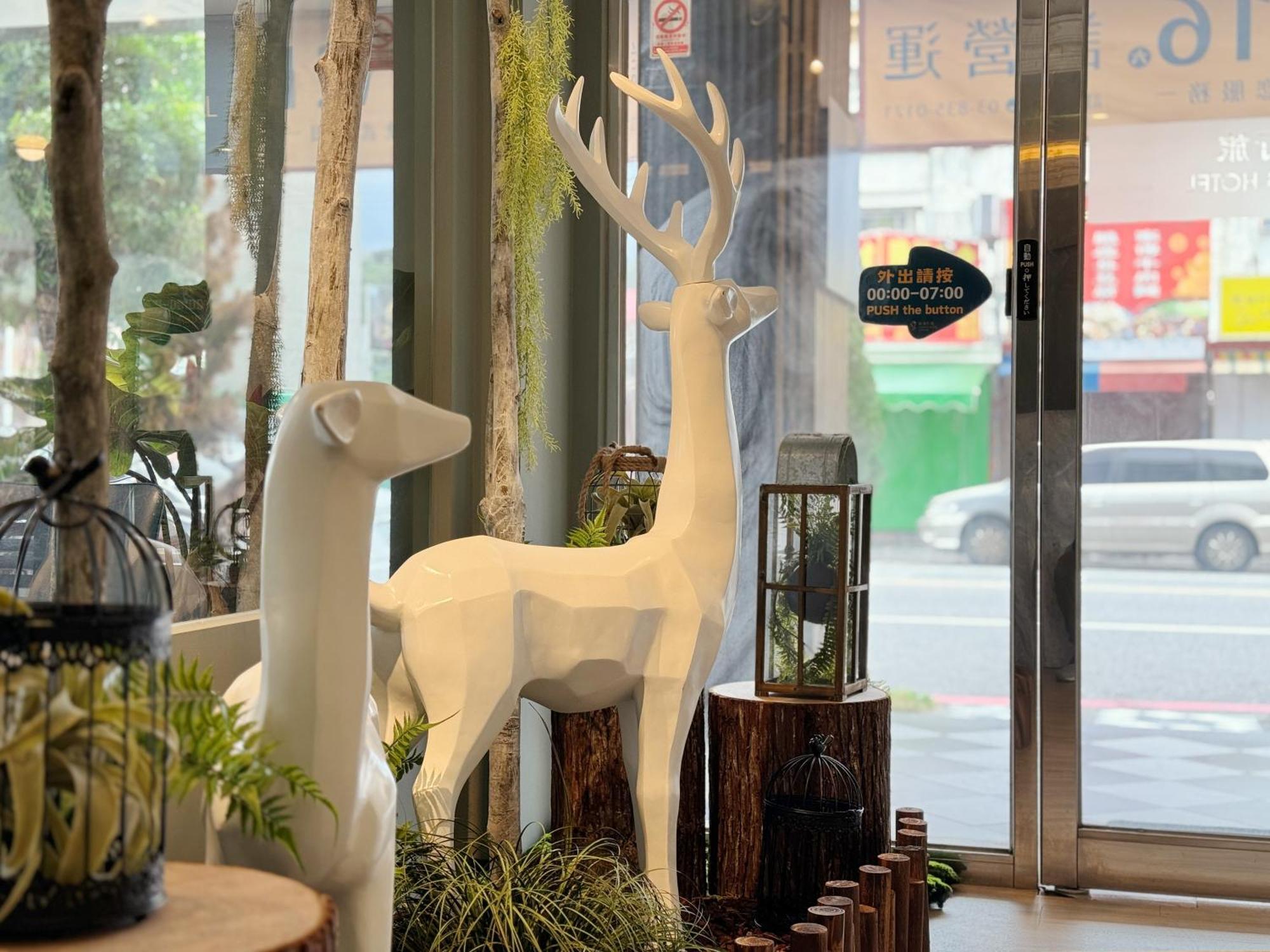 Finders Hotel Hualien Station Esterno foto