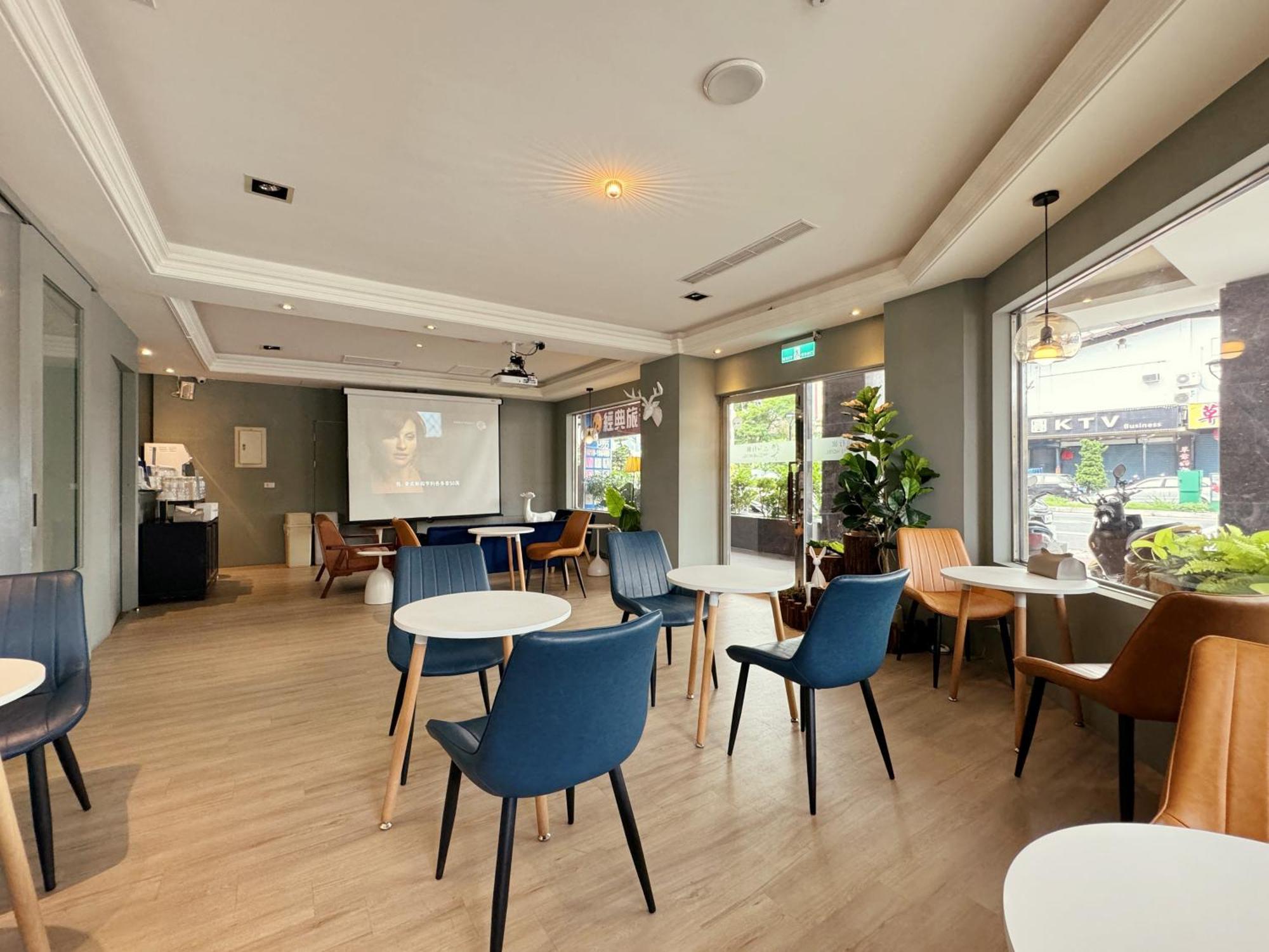 Finders Hotel Hualien Station Esterno foto