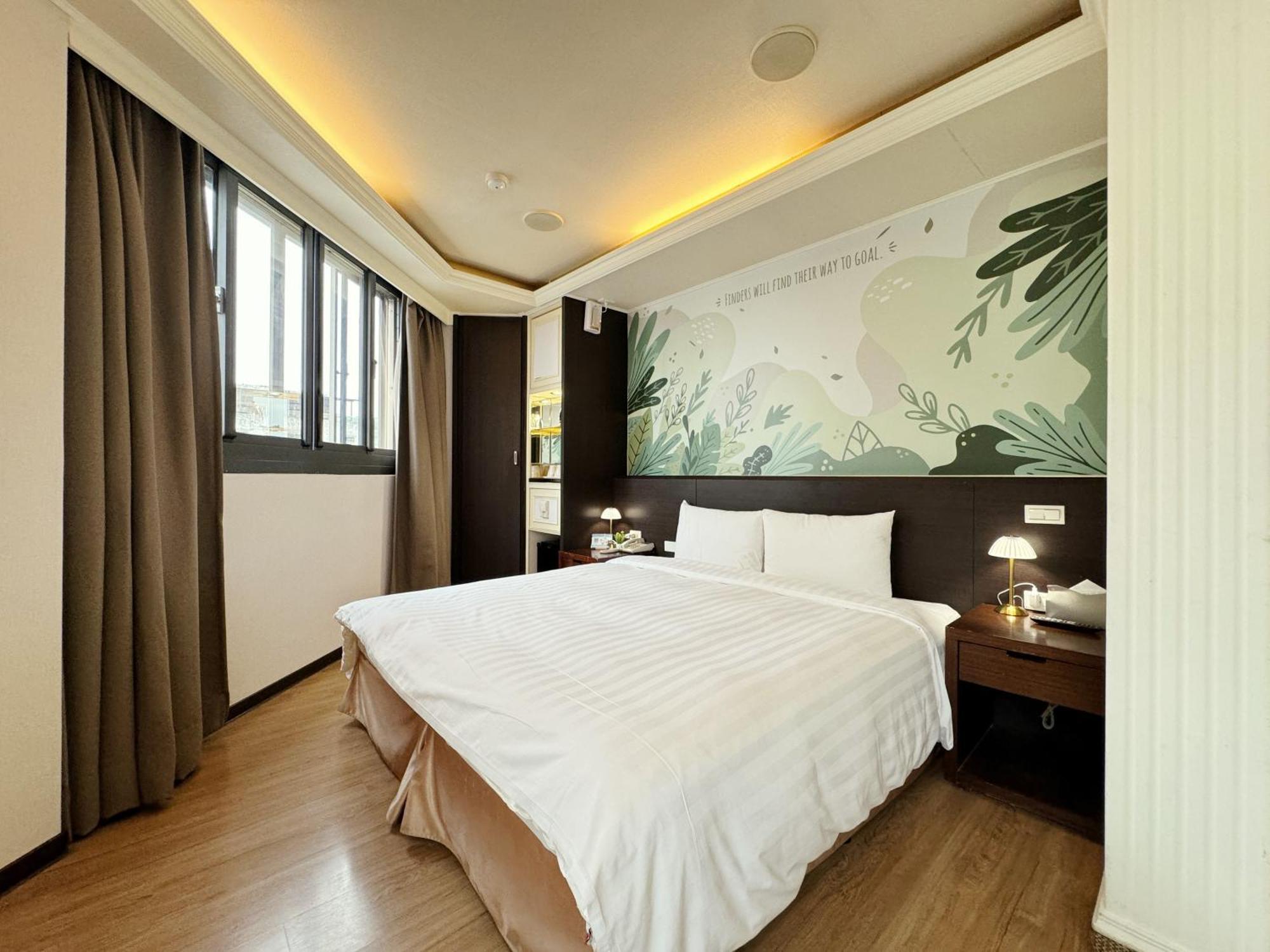 Finders Hotel Hualien Station Esterno foto